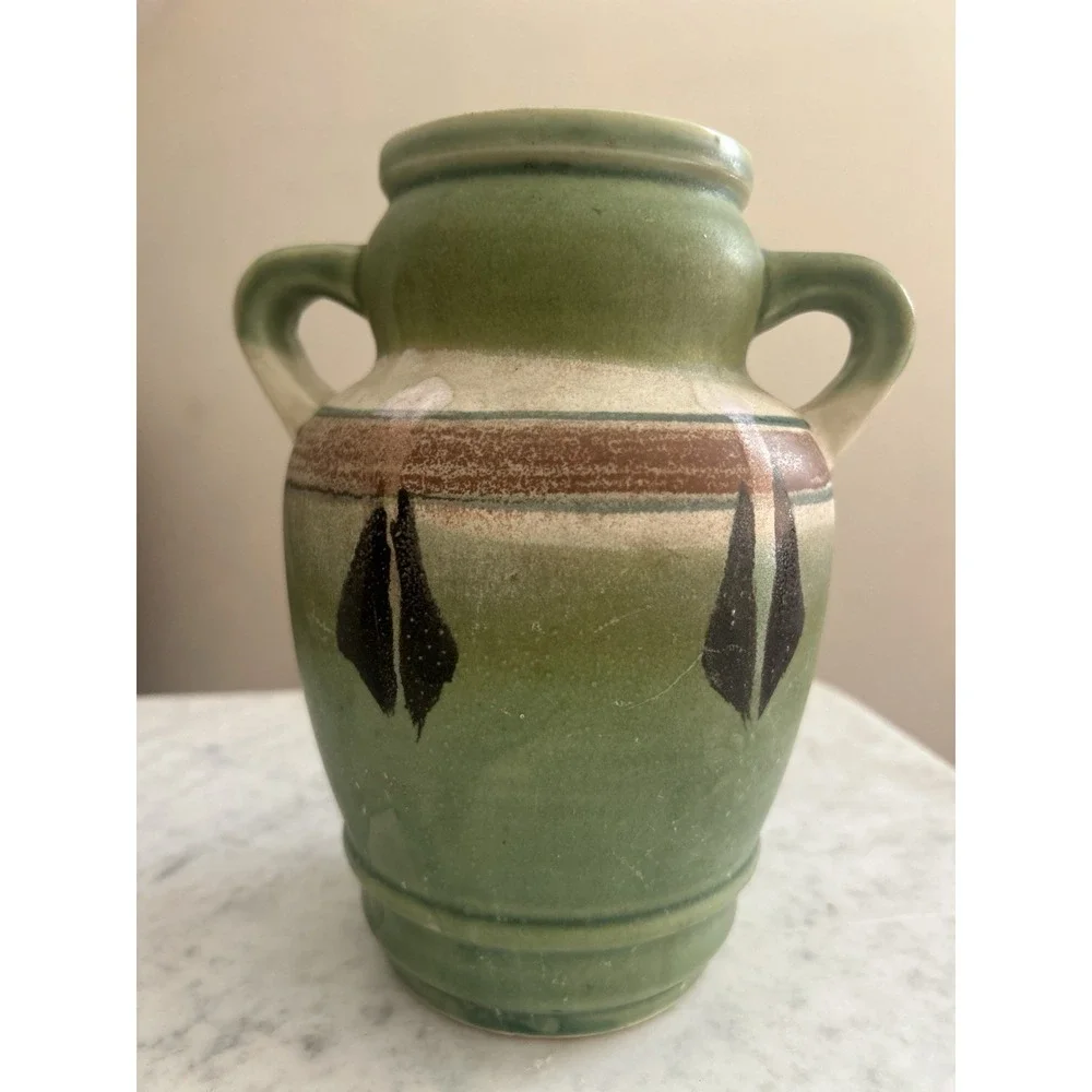 Vintage Made In Japan Art Pottery Handled Vase Roseville Monticello Style 7 1/2